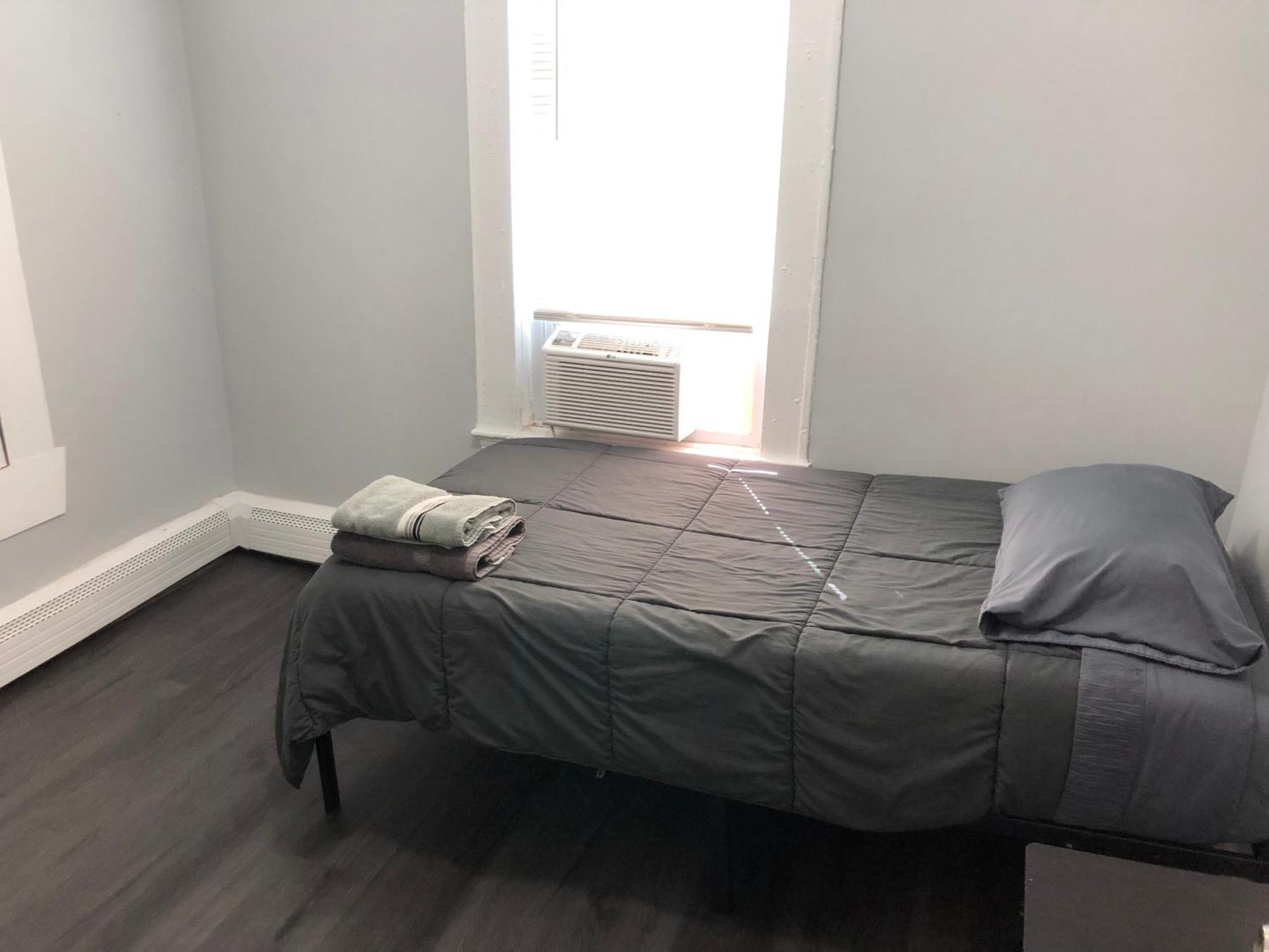 Private 2-Bedroom With Free Parking And Direct Bus To Nyc Manhattan Only 2 Blocks Away Linden Exteriör bild